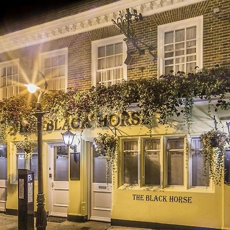 Canterbury Black Horse Exterior photo